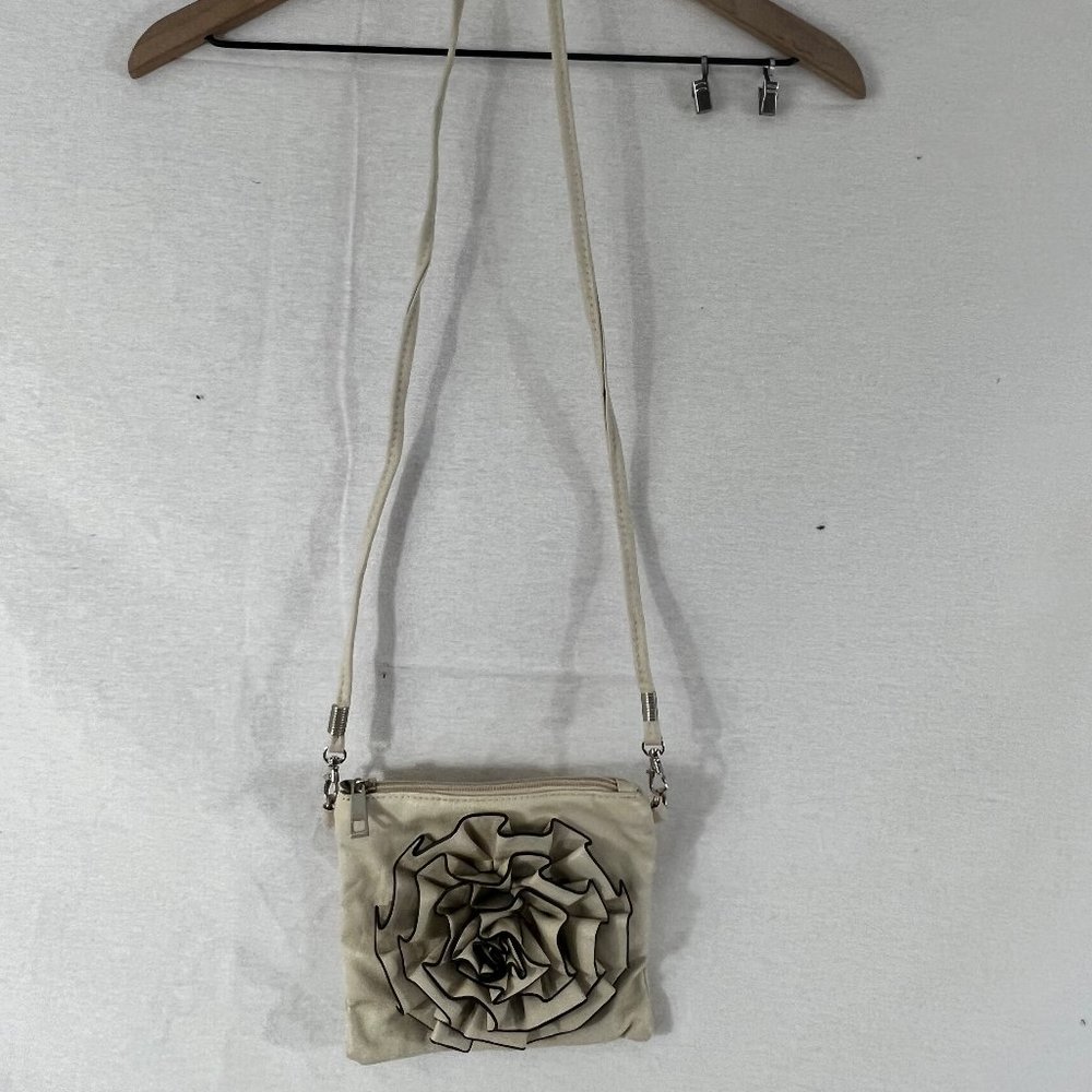 Cute flower accented small purse